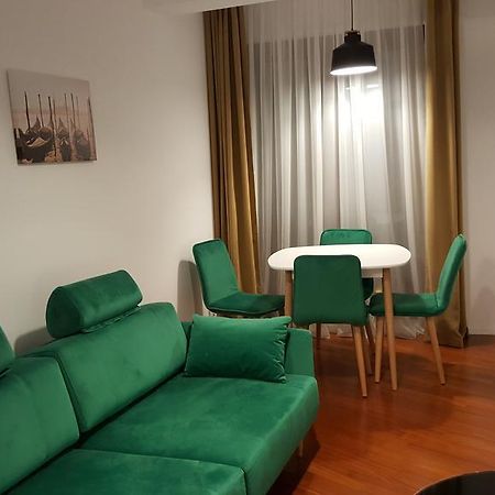 Bucharest Luxury Apartments מראה חיצוני תמונה